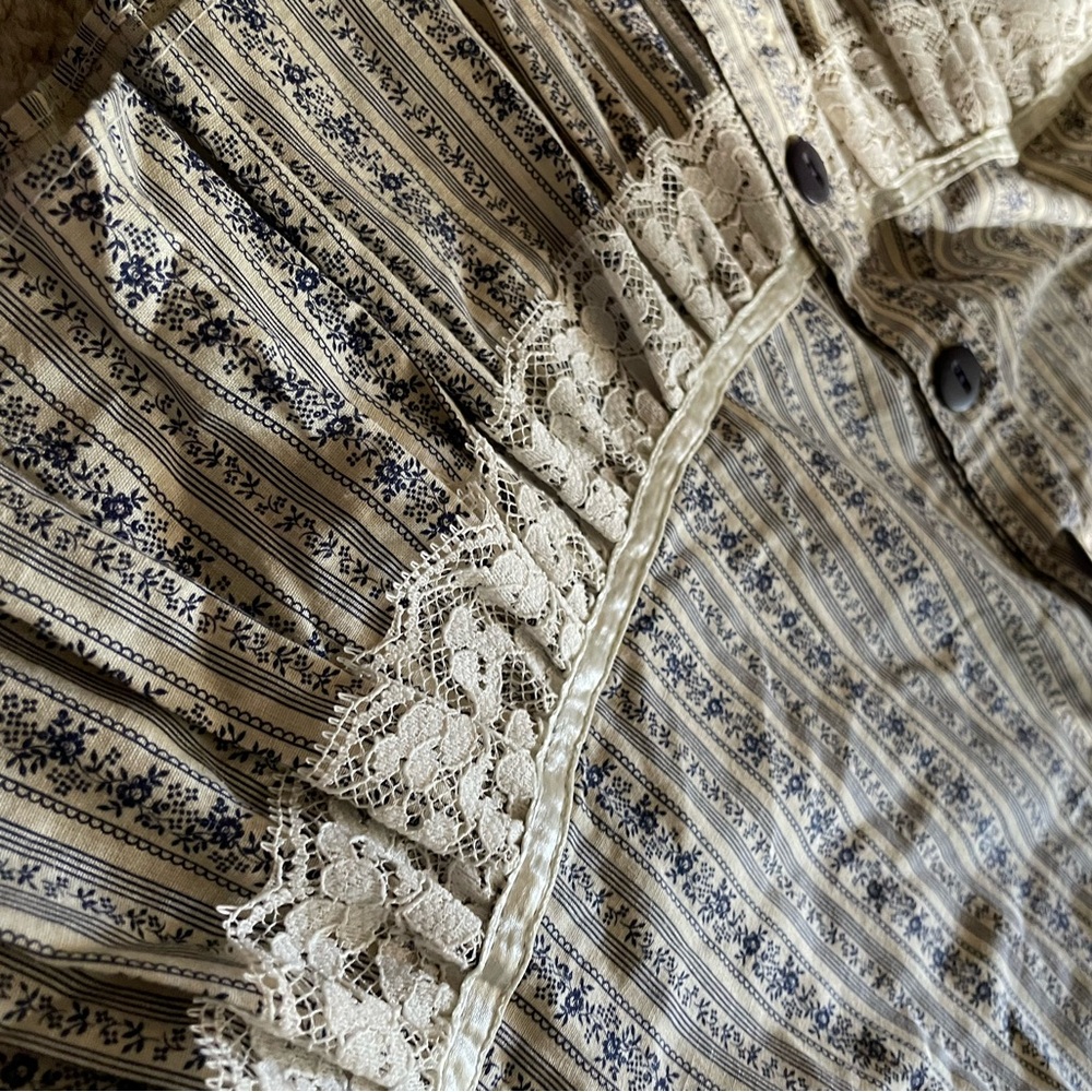 Guinness Cream and Blue Patterned Fabric overall skirt - Picture 4 of 4